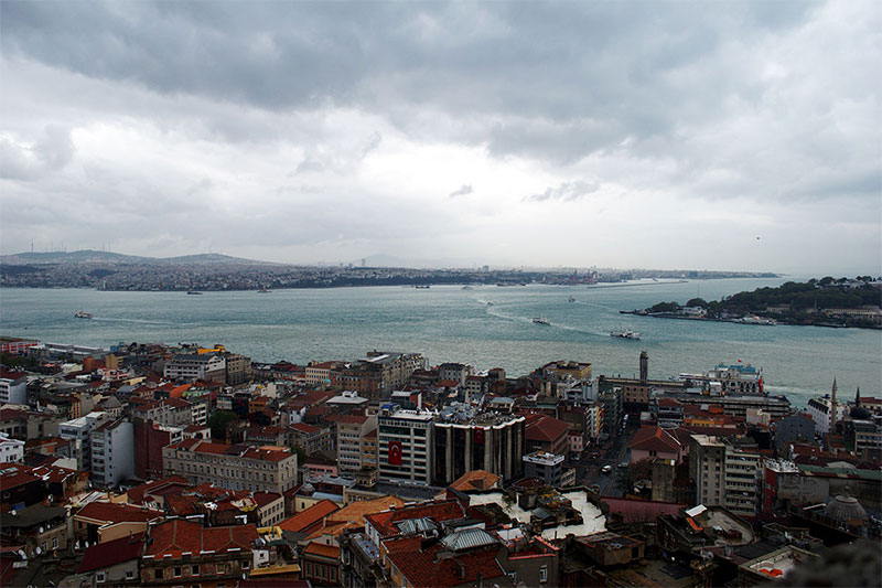 photo of Istanbul and water